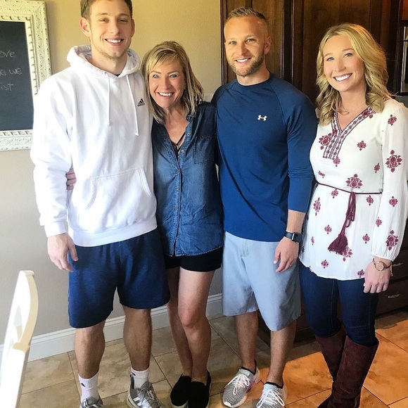 Meet me!!👠💄👛👙👗👒 - Picture 4 of 8